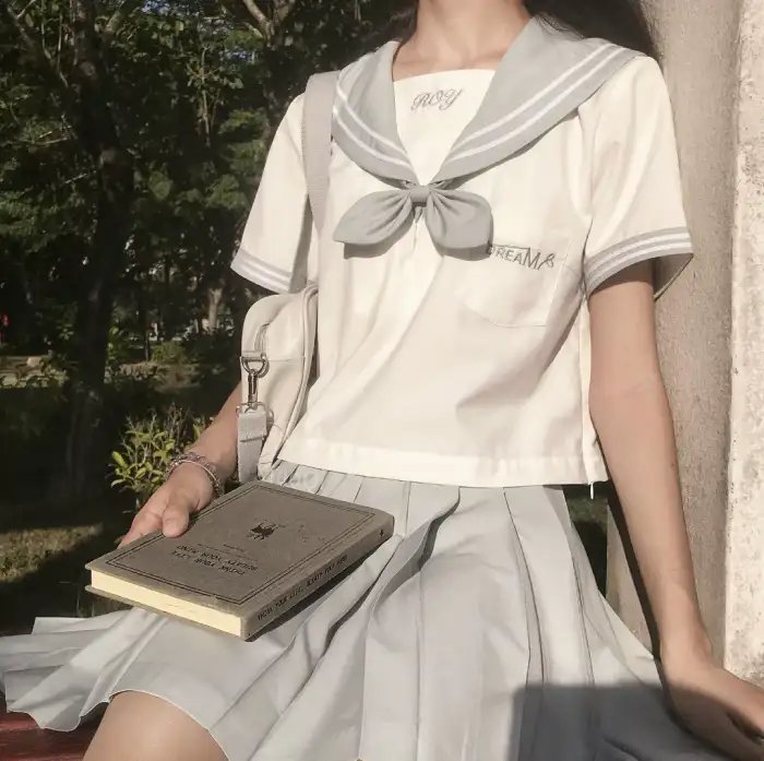 我的顶流老婆太可爱